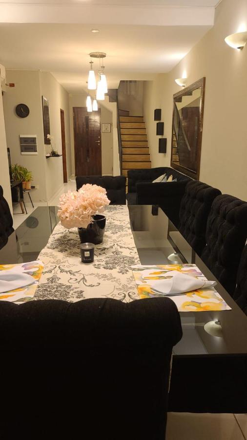 Departamento Amoblado Duplex Διαμέρισμα Ασουνσιόν Εξωτερικό φωτογραφία